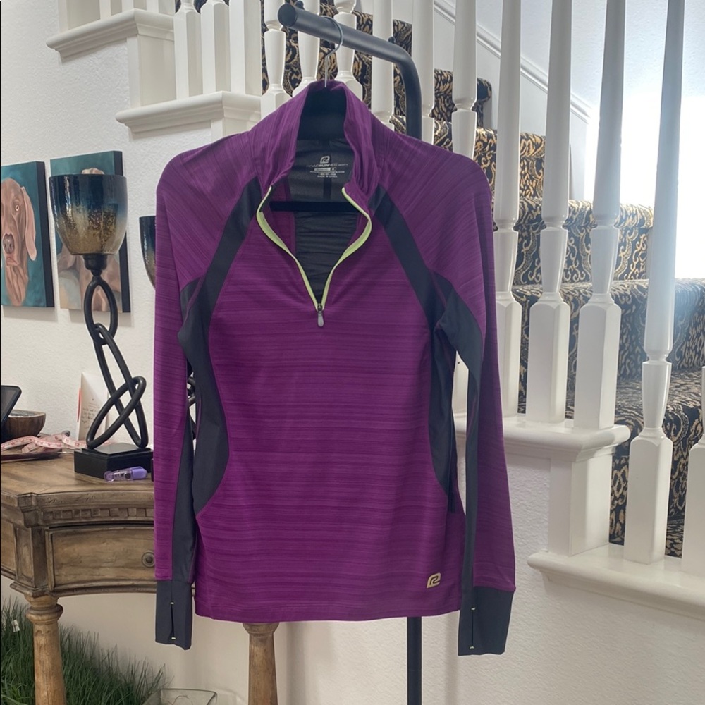 Road Runner Running Jacket  Size M